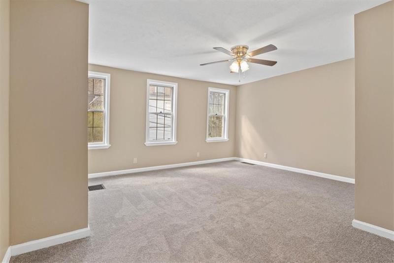 39 Welsh Way Pittsburgh, PA 15203 - Photo 16 of 22