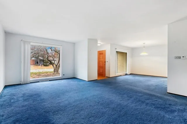 $349,900 | 1409 Sequoia Lane, Darien, IL 60561