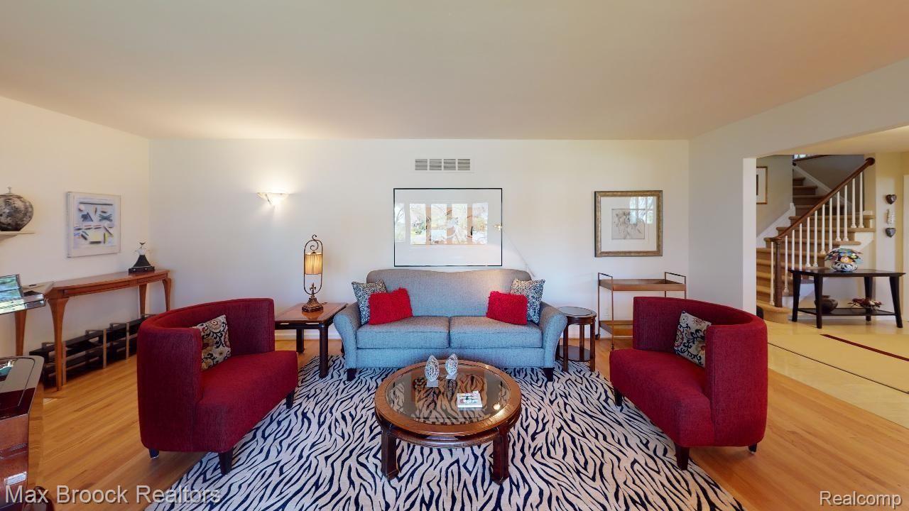 4146 Nearbrook Road Bloomfield Hills, MI 48302 - Photo 36 of 67 Family Room