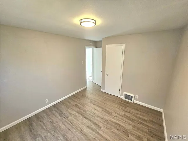 $114,500 | 700 Chambers Road, St. Louis, MO 63137