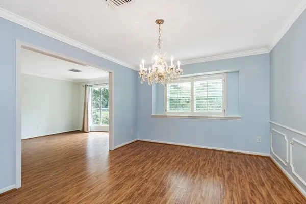 $3,550 | 5511 Greentree Drive, Sugar Land, TX 77479