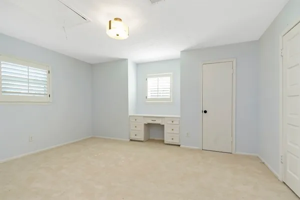 $3,550 | 5511 Greentree Drive, Sugar Land, TX 77479