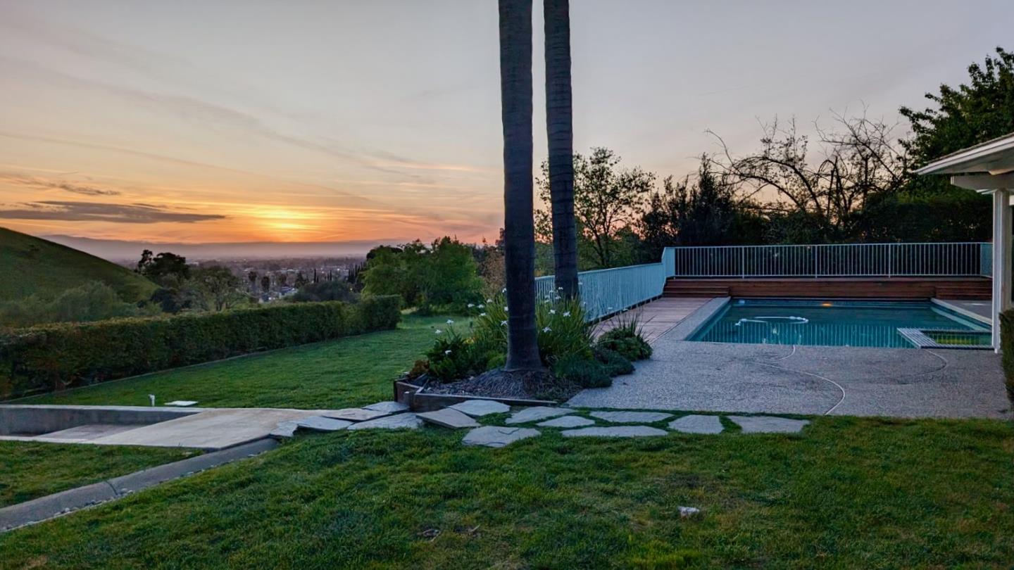 Utopia Place San Jose, CA 95127 - Photo 34 of 35 a view of a backyard with green space