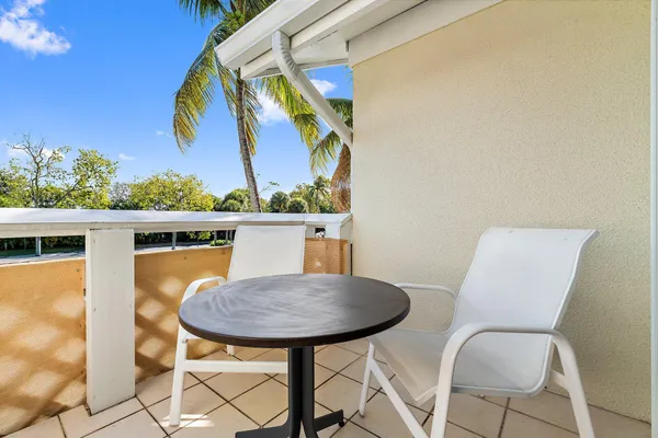 $4,000 | 353 Highway 1, Unit C7, Jupiter, FL 33477