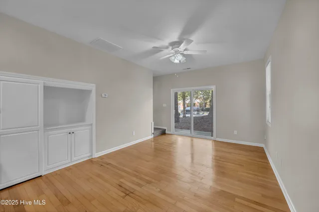 $1,500 | 915 Downey Branch Lane, Wilmington, NC 28403