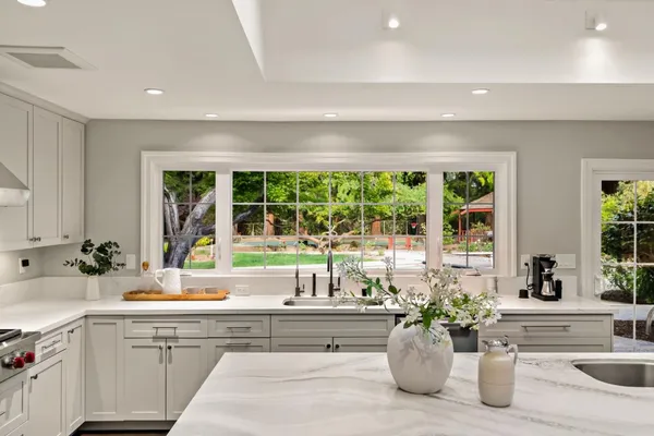 $6,350,000 | 14296 Taos Drive, Saratoga, CA 95070