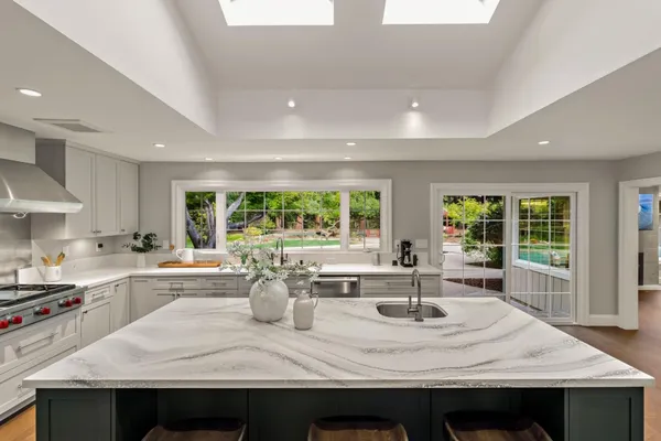 $6,350,000 | 14296 Taos Drive, Saratoga, CA 95070