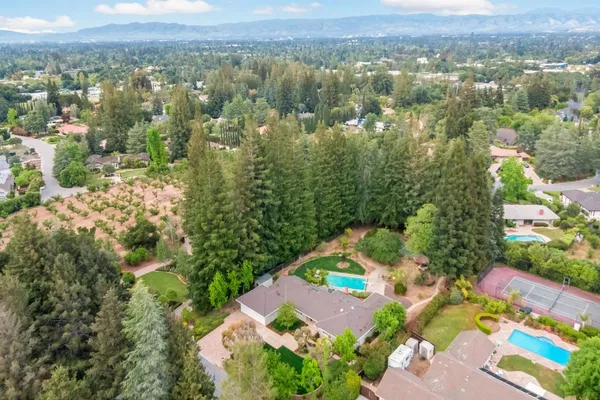 $6,350,000 | 14296 Taos Drive, Saratoga, CA 95070