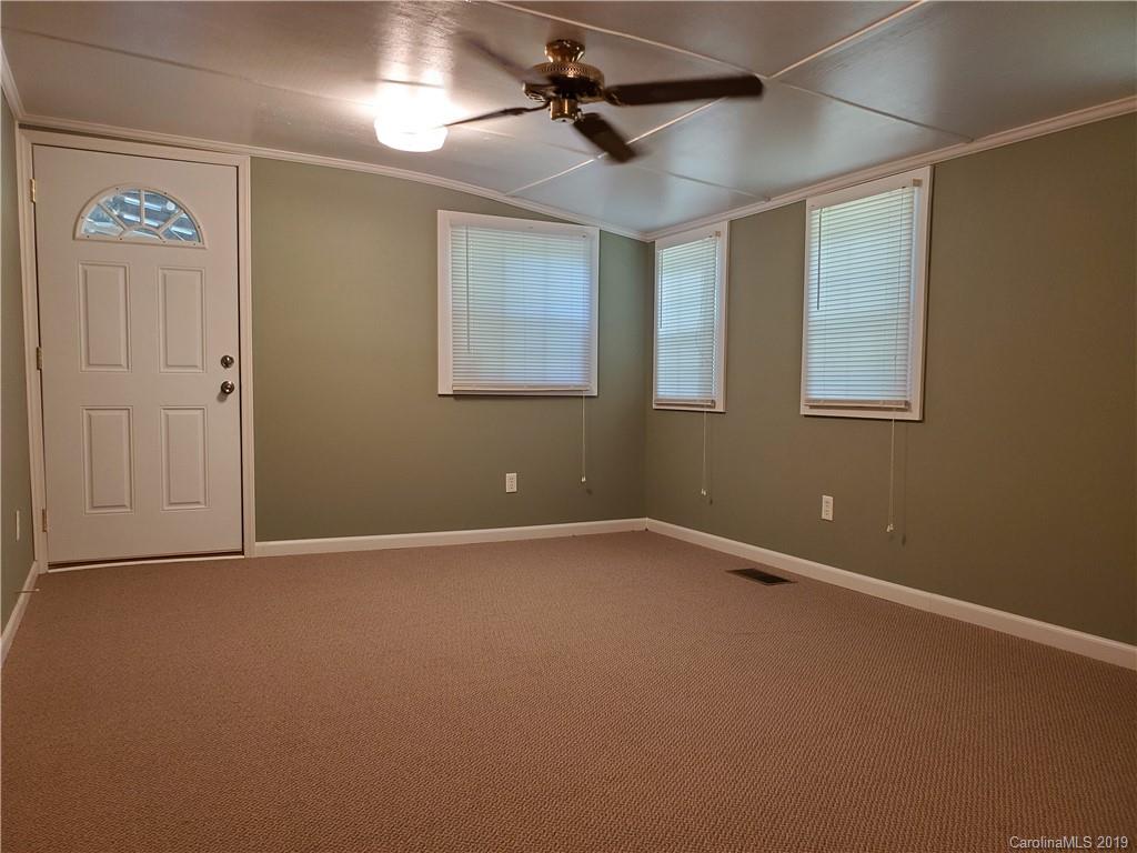 129 Pineridge Road New London, NC 28127 - Photo 5 of 14 Gallery Image 5