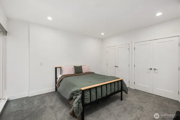 $4,700 | 4726 South Juneau Street, Seattle, WA 98118