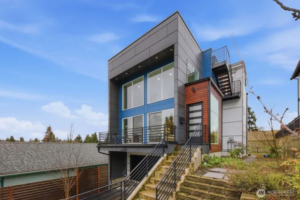 $4,700 | 4726 South Juneau Street, Seattle, WA 98118
