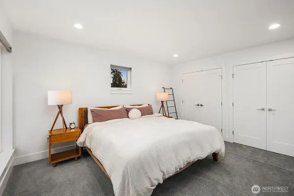 $4,700 | 4726 South Juneau Street, Seattle, WA 98118