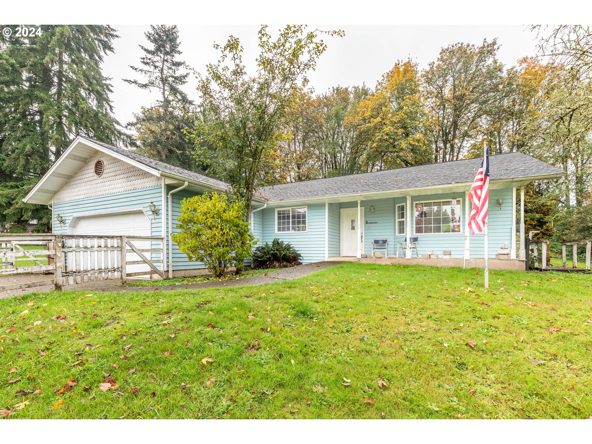 241 Washburn Road Kelso, WA 98626 - Photo 2 of 25 Gallery Image 2