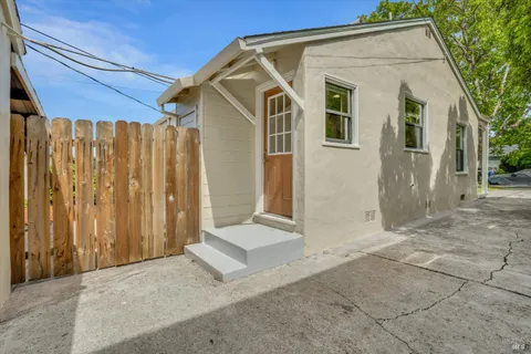 $489,000 | 561 Cedar Street, Vallejo, CA 94591