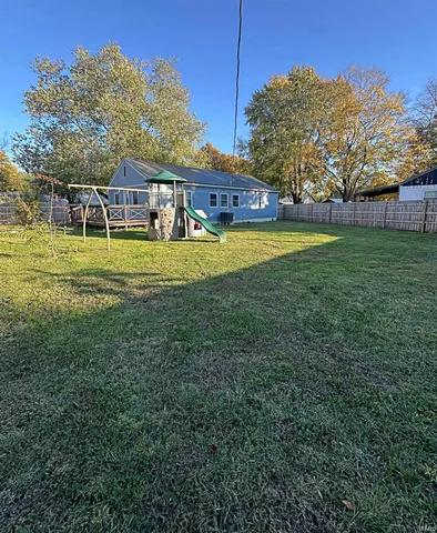 $190,000 | 131 Mcvay Street, Crane, IN 47522