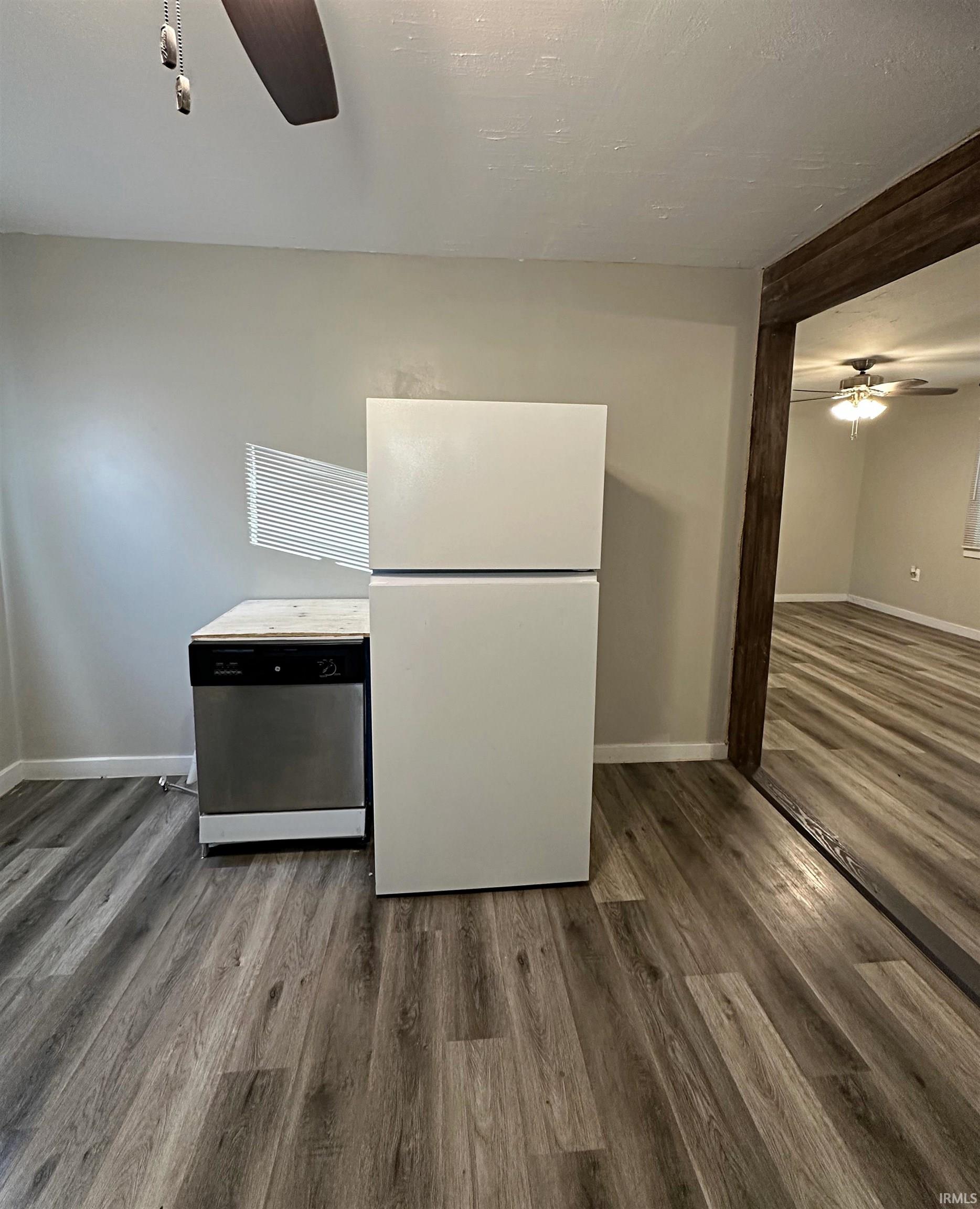 131 Mcvay Street Crane, IN 47522 - Photo 3 of 29