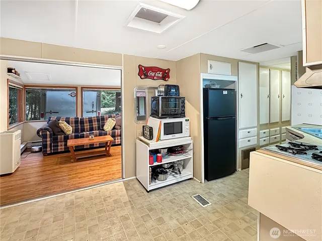 a view of a living room