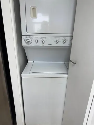 a close up view of washer and dryer