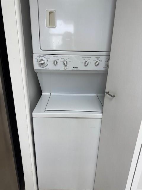 3500 Galt Ocean Drive, Unit 1408 Fort Lauderdale, FL 33308 - Photo 11 of 24 a close up view of washer and dryer