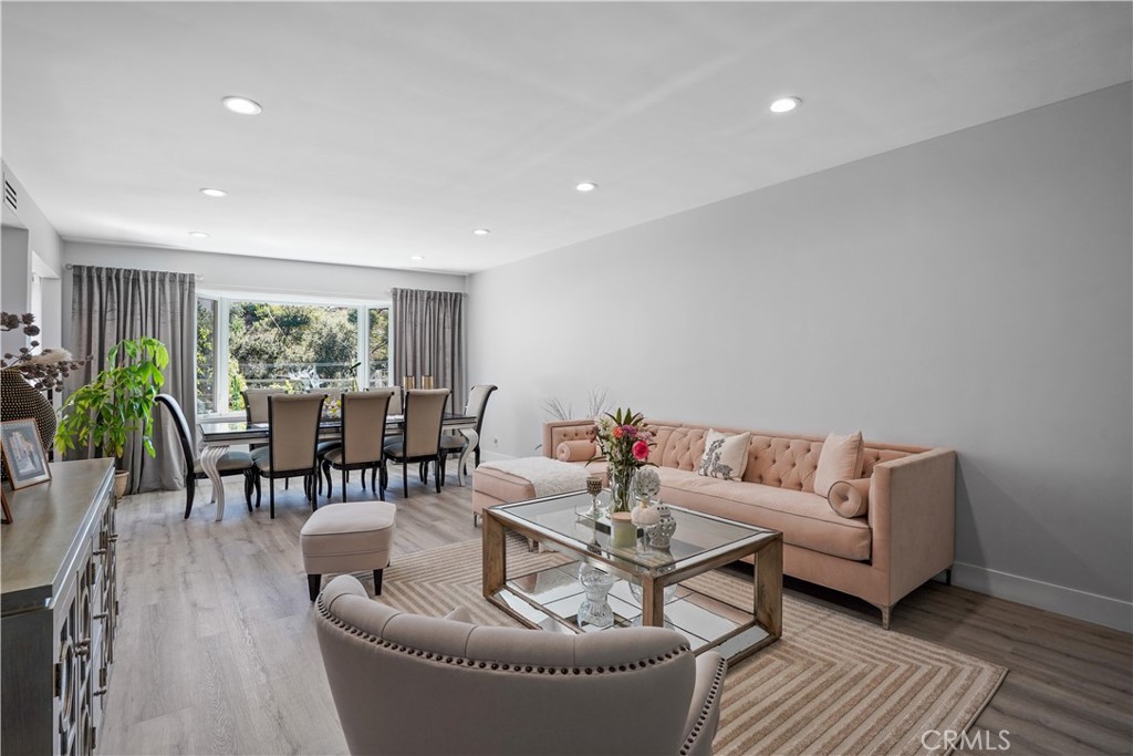 536 Cavanagh Road Glendale, CA 91207 - Photo 18 of 39 a living room with furniture and a large window