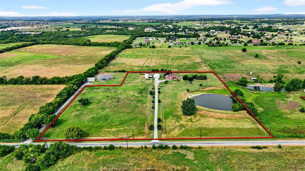 551 Massey Road Gunter, TX 75058 - Photo 27 of 40 a view of a city