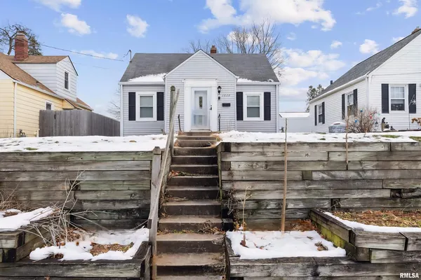a view of a storage & utility room