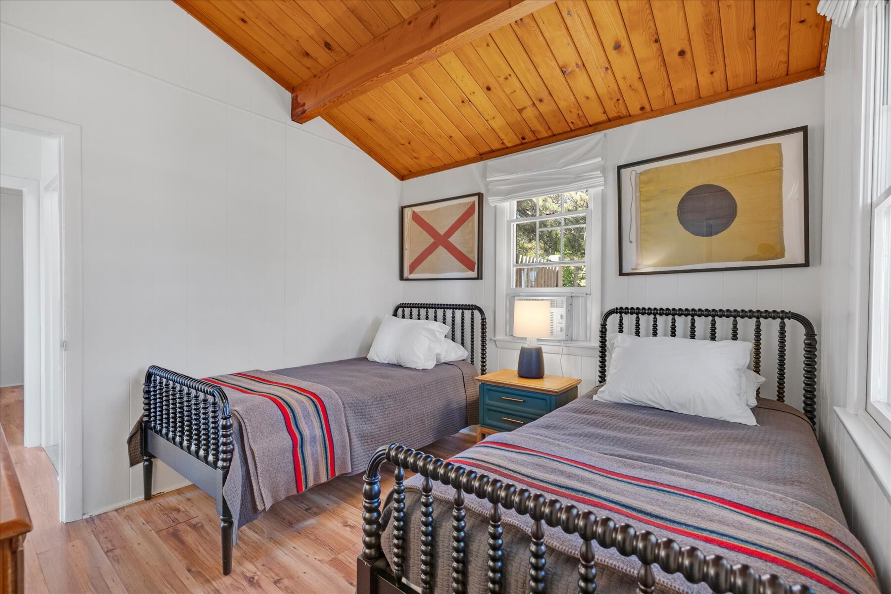 100 Hiawatha Road, Unit B Wellfleet, MA 02667 - Photo 21 of 34 22-MG_2329-r