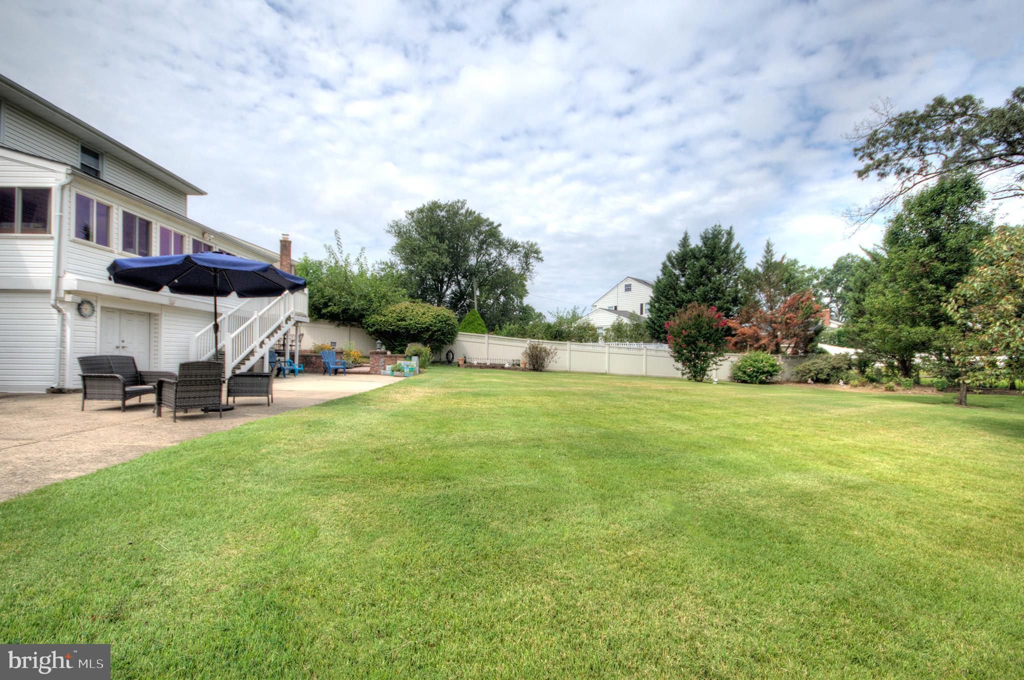 721 Rancocas Avenue Riverside, NJ 08075 - Photo 8 of 55