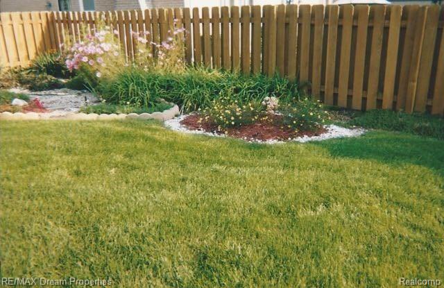 44235 Brandywyne Road Canton, MI 48187 - Photo 6 of 25