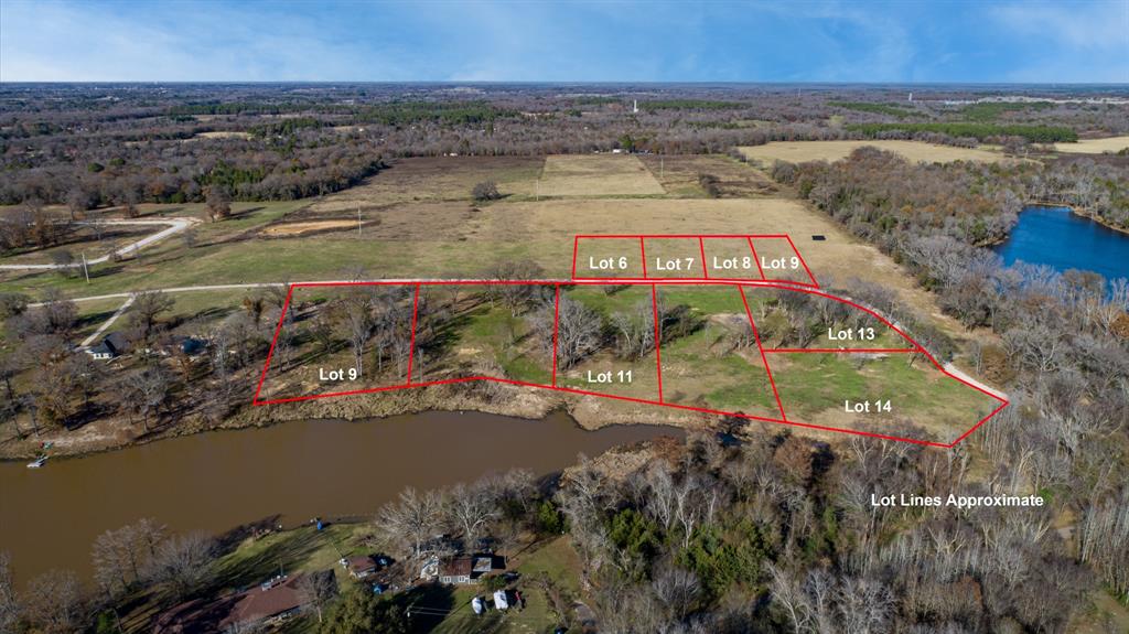 2228 Mineola Tx 75773 Mineola, TX 75773 - Photo 4 of 16 a view of a city