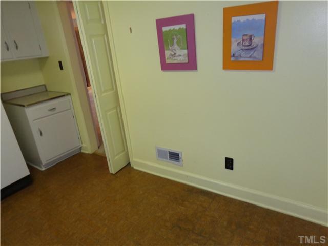 800 Daniels Street Raleigh, NC 27605 - Photo 8 of 23