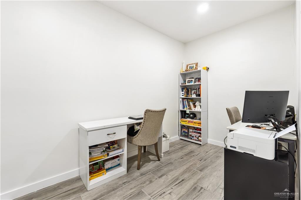 21982 Sunflower Road Edinburg, TX 78542 - Photo 13 of 32