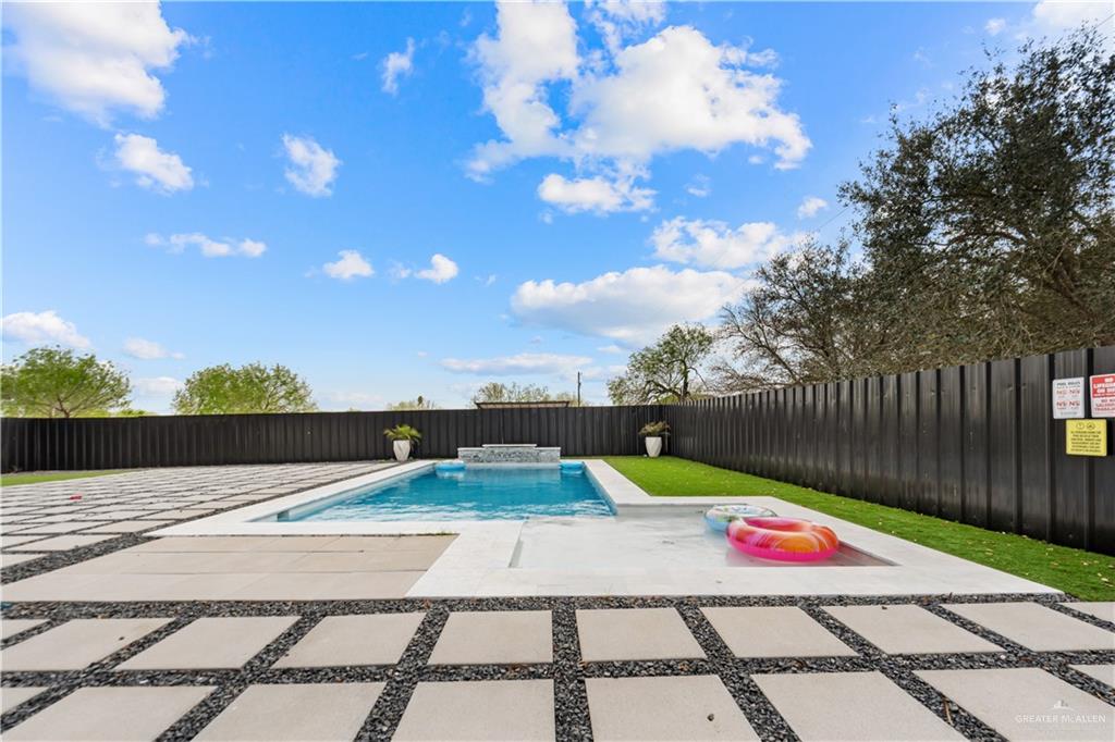 21982 Sunflower Road Edinburg, TX 78542 - Photo 19 of 32