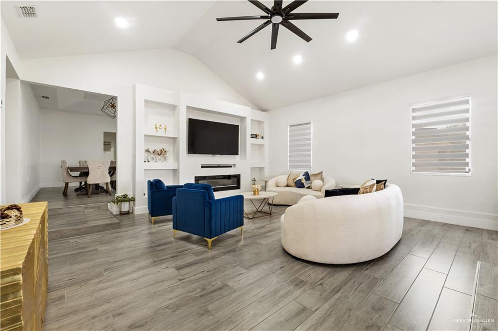 21982 Sunflower Road Edinburg, TX 78542 - Photo 3 of 32