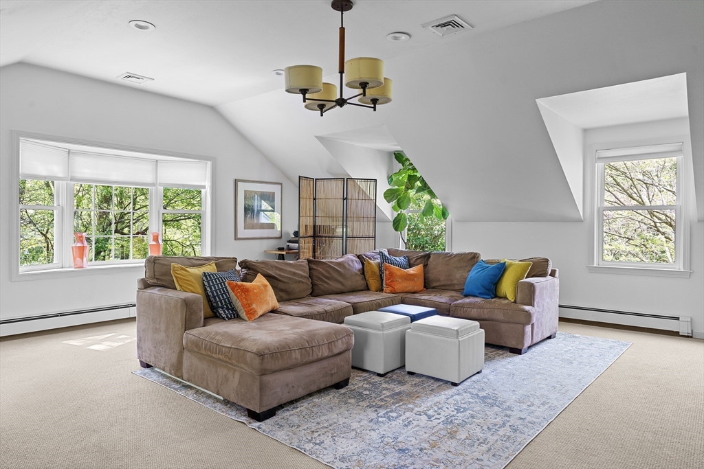 19 Meadowsweet Road West Newbury, MA 01985 - Photo 12 of 40