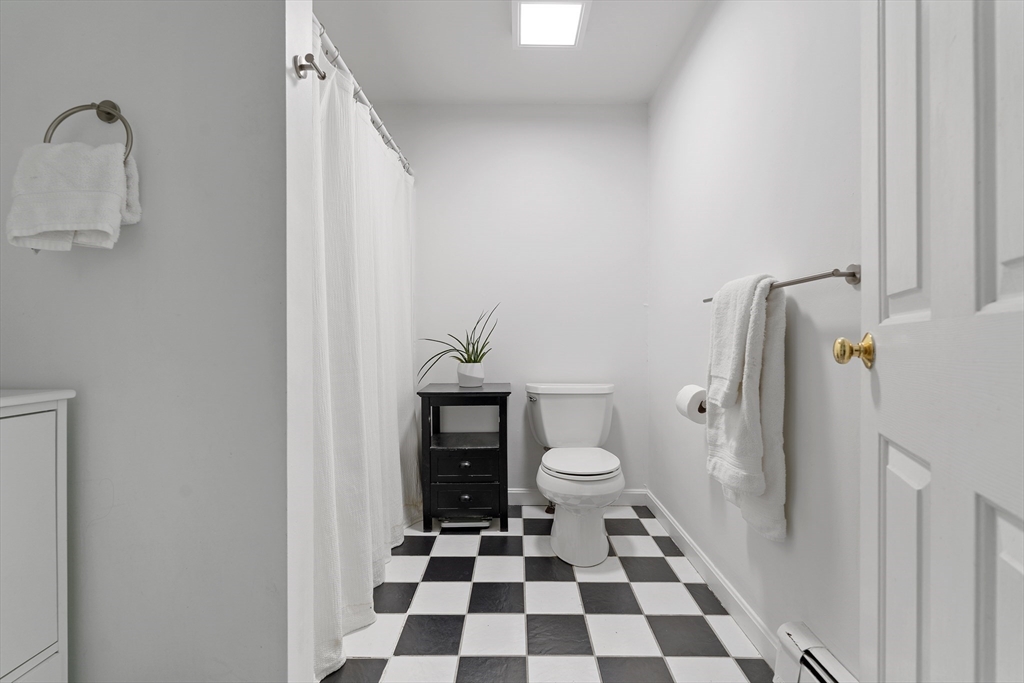 19 Meadowsweet Road West Newbury, MA 01985 - Photo 29 of 40