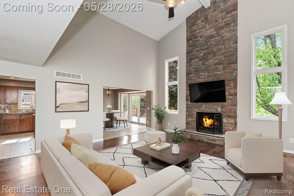 1323 Bembridge Drive Rochester Hills, MI 48307 - Photo 8 of 33