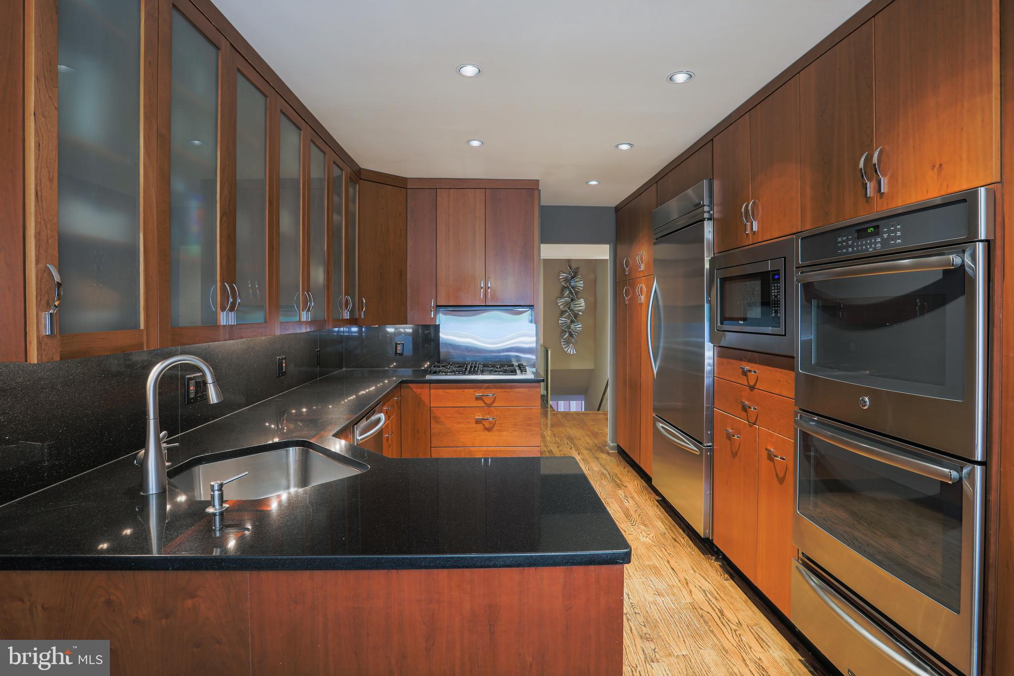2117 Burdock Road Baltimore, MD 21209 - Photo 23 of 66 Double wall ovens and a warming drawer