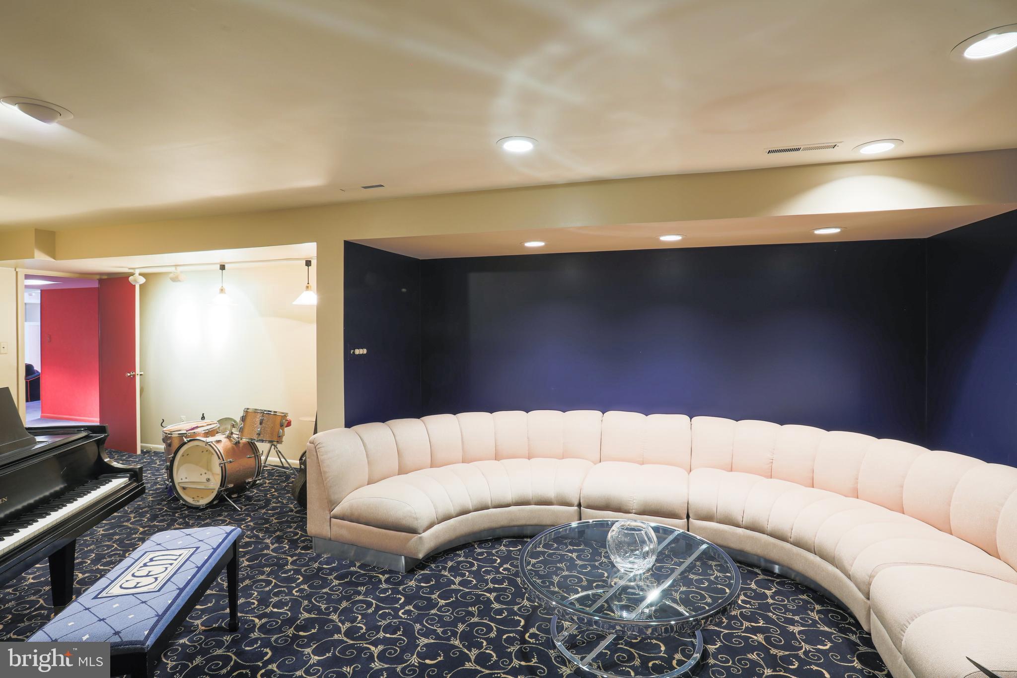 2117 Burdock Road Baltimore, MD 21209 - Photo 45 of 66 Big bright rec room