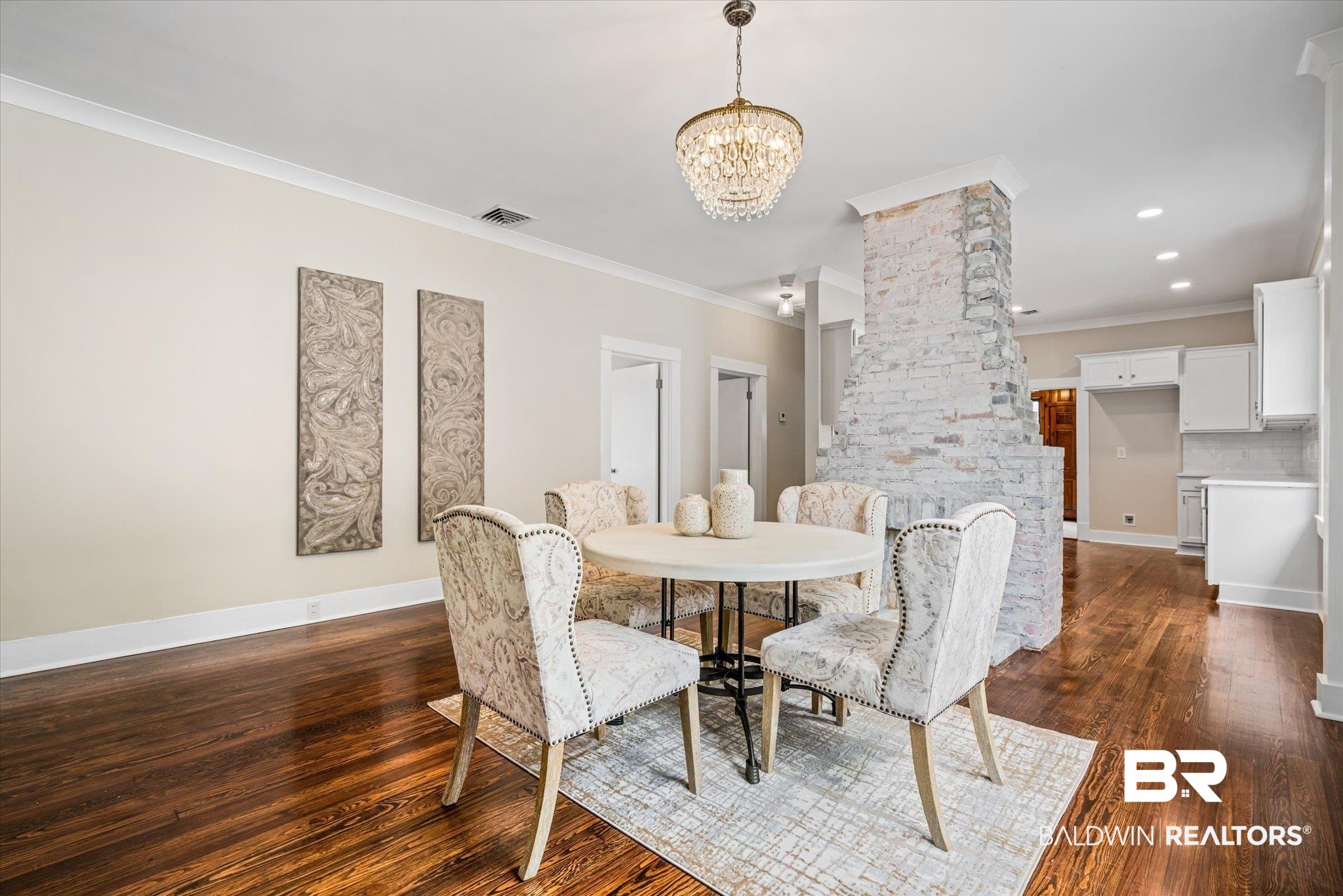 156 South Monterey Street Mobile, AL 36604 - Photo 5 of 33