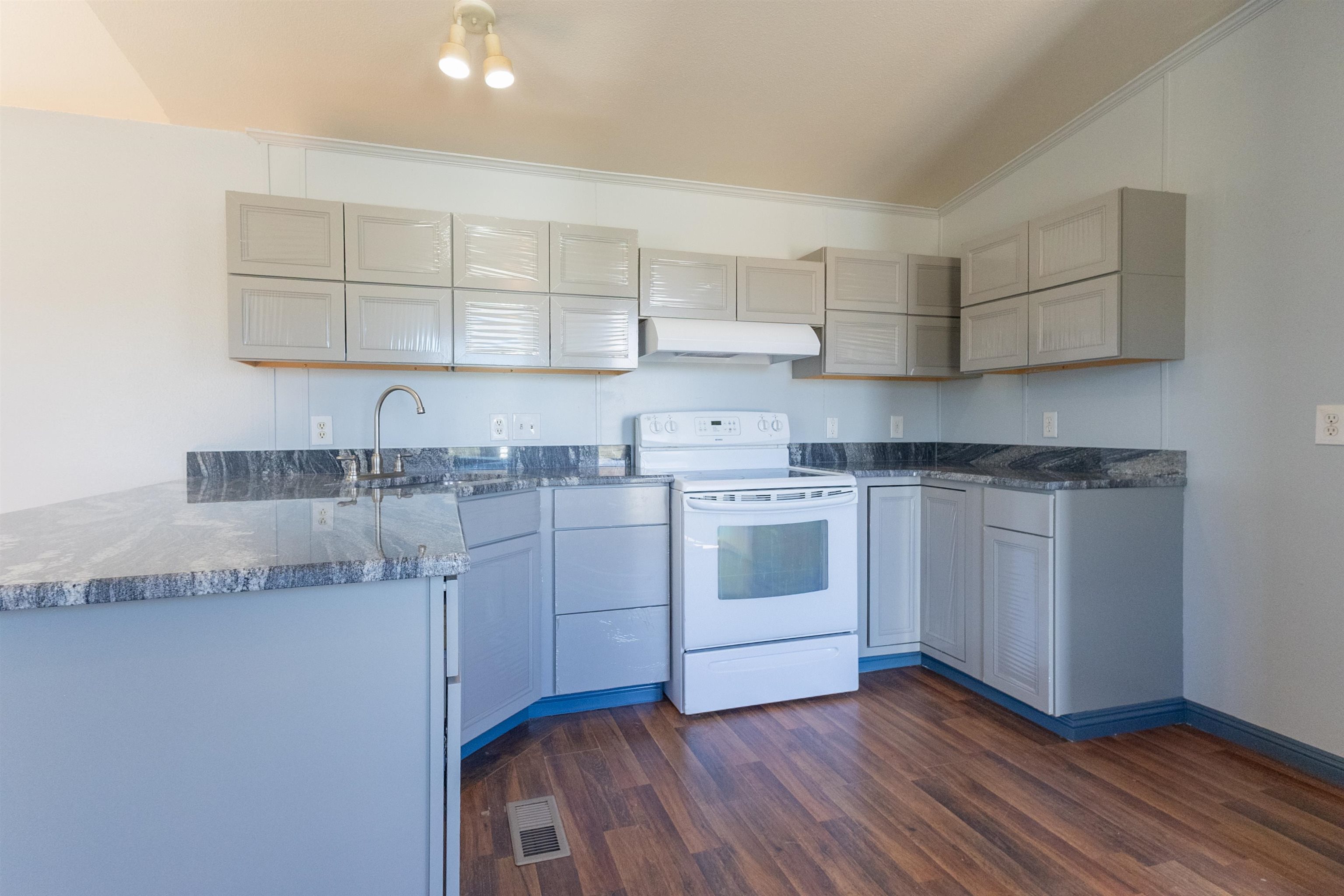 442-000 Hackstaff Road Doyle, CA 96109 - Photo 7 of 31