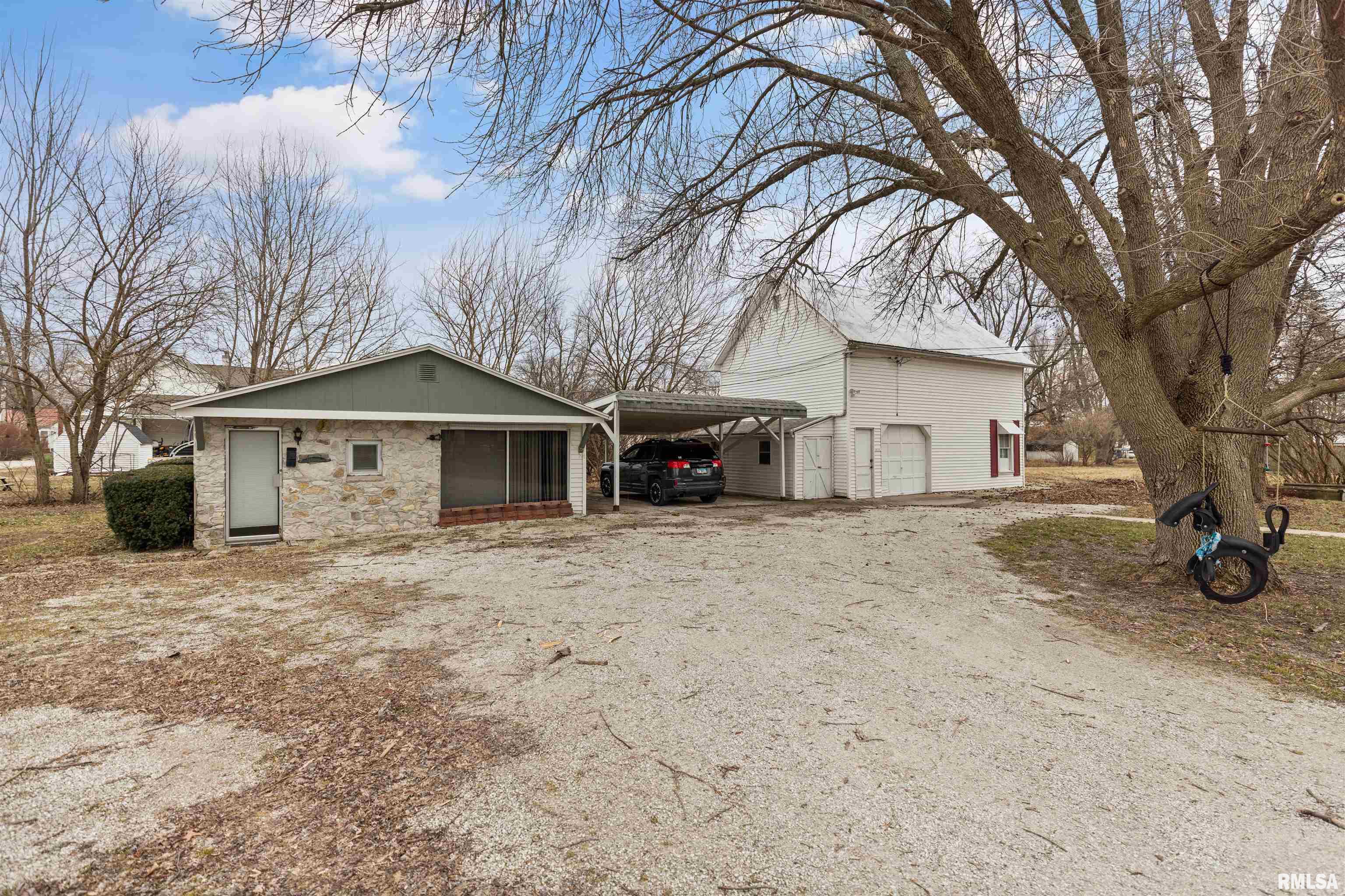 217 North Illinois Street Camp Point, IL 62320 - Photo 5 of 30 Gallery Image 5