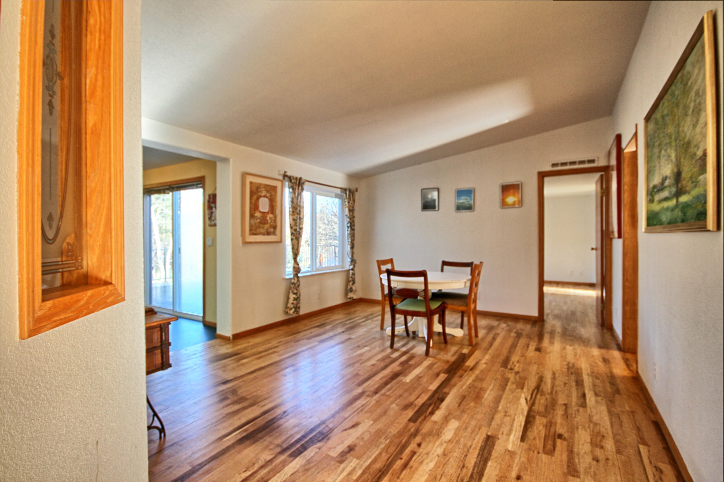 8060 Upper Applegate Road Jacksonville, OR 97530 - Photo 11 of 44 IMG_9224_5_6_easyHDR-Interior 1-fotor-20