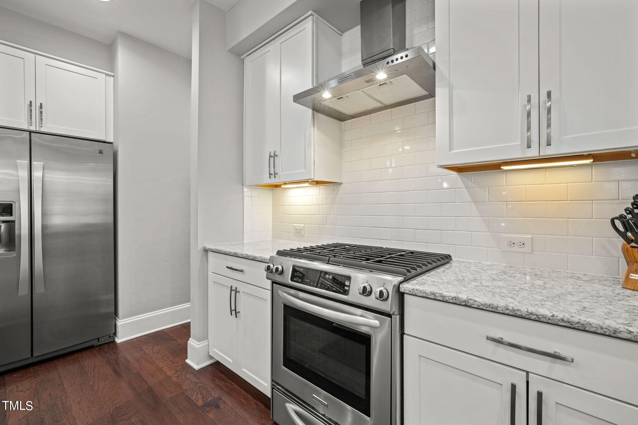 4021 Periwinkle Blue Lane Raleigh, NC 27612 - Photo 12 of 47 9-web-or-mls-DSC04564