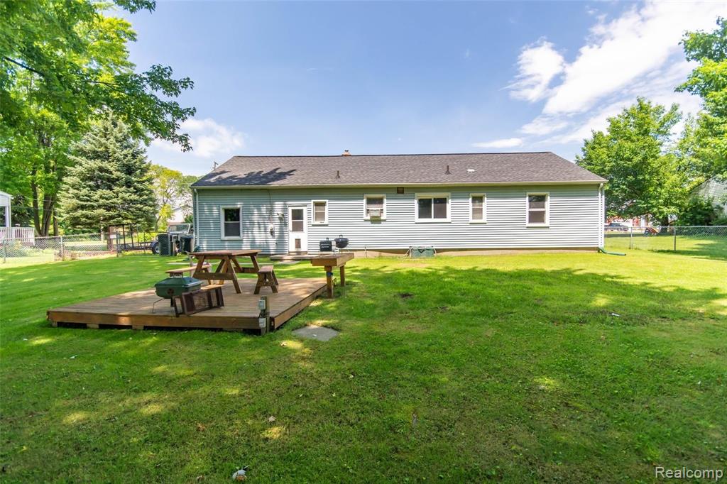 826 Michelson Road Rochester Hills, MI 48307 - Photo 27 of 34