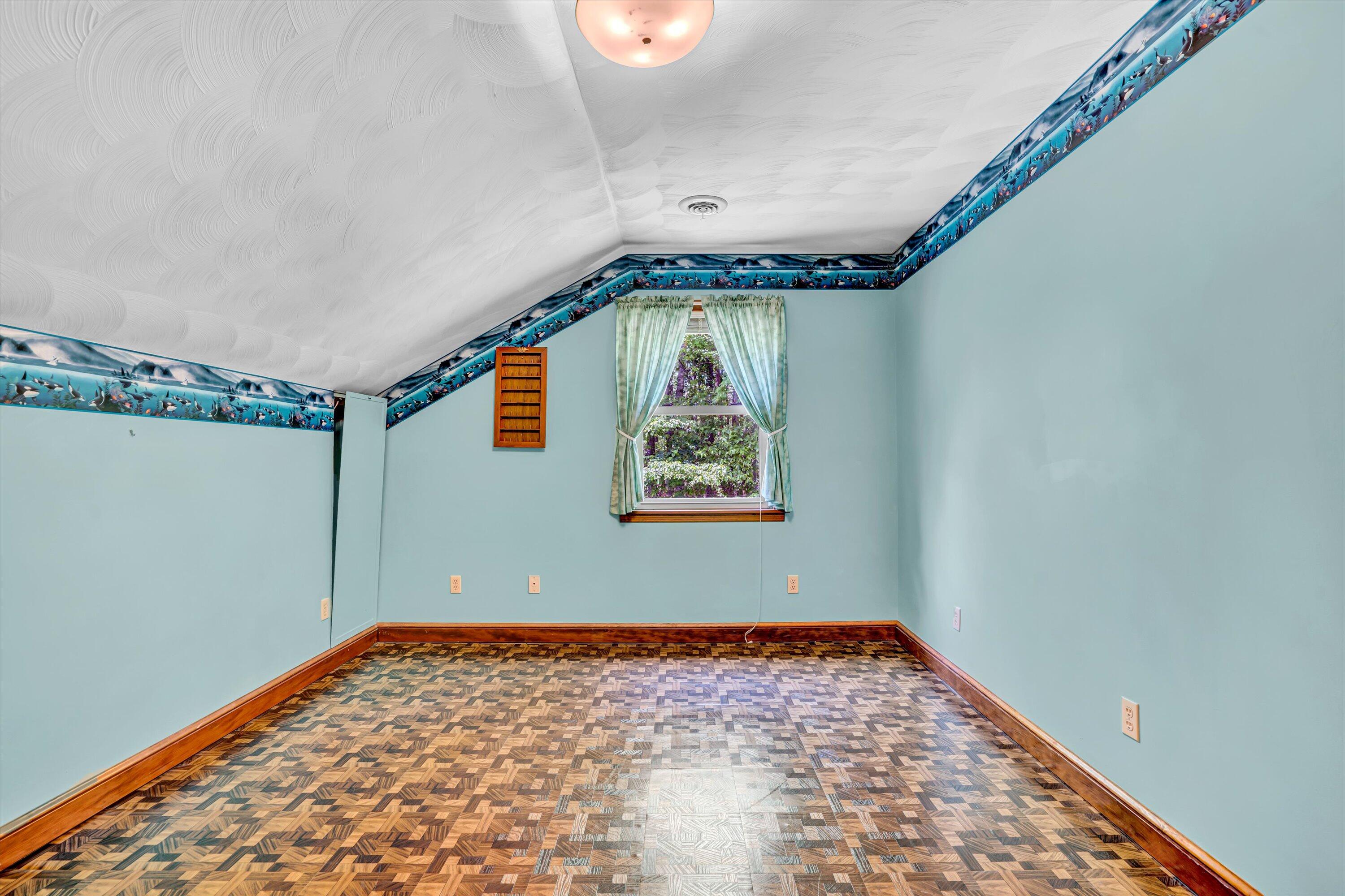 551 Heather Ridge Drive Rocky Mount, VA 24151 - Photo 30 of 41 a view of an empty room