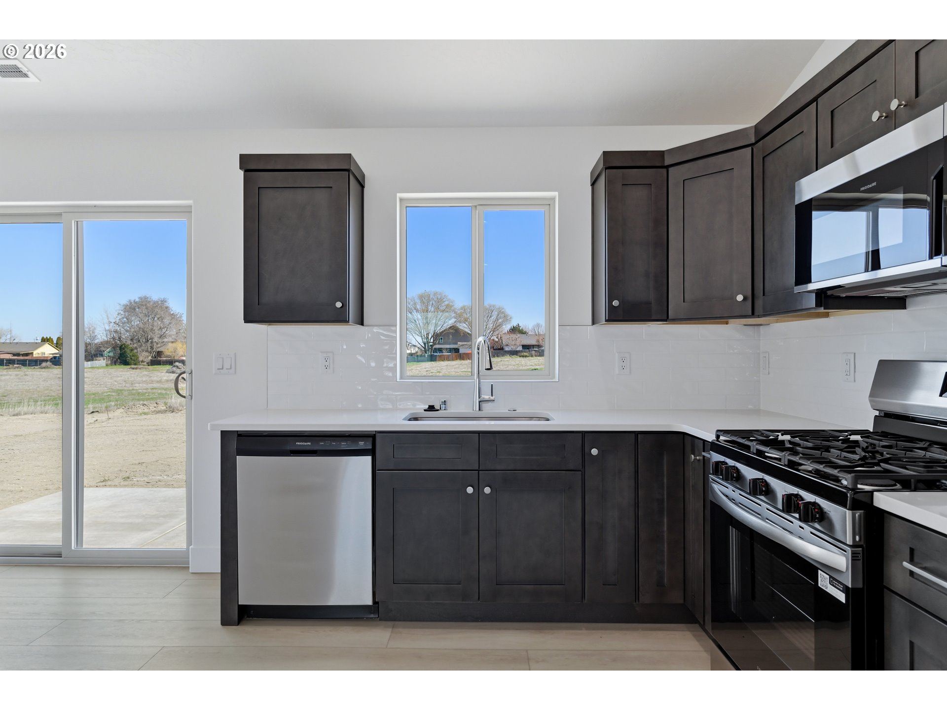 149 Southwest Eagle Drive Boardman, OR 97818 - Photo 12 of 28
