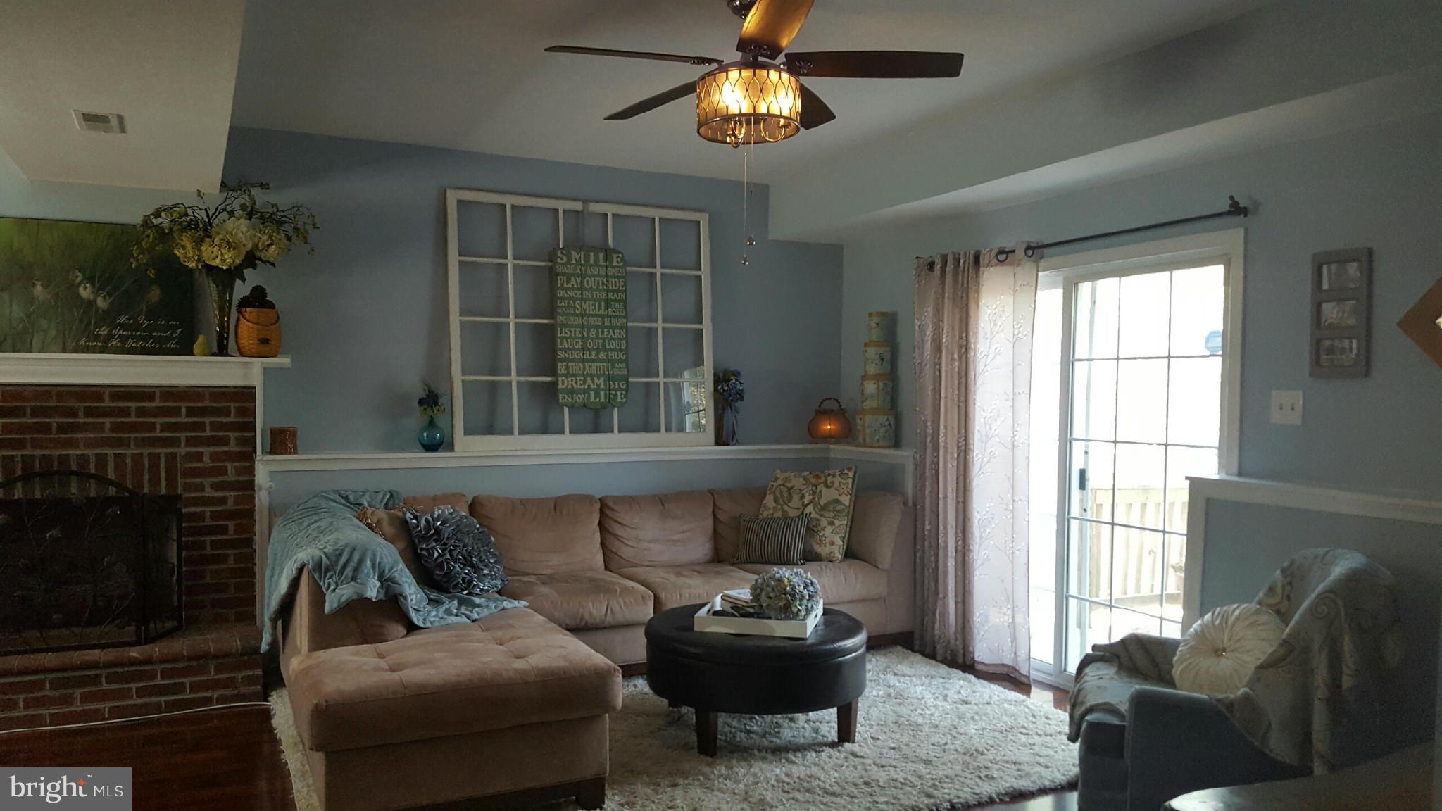 646 San Gabriel Road Lusby, MD 20657 - Photo 12 of 22 Family Room