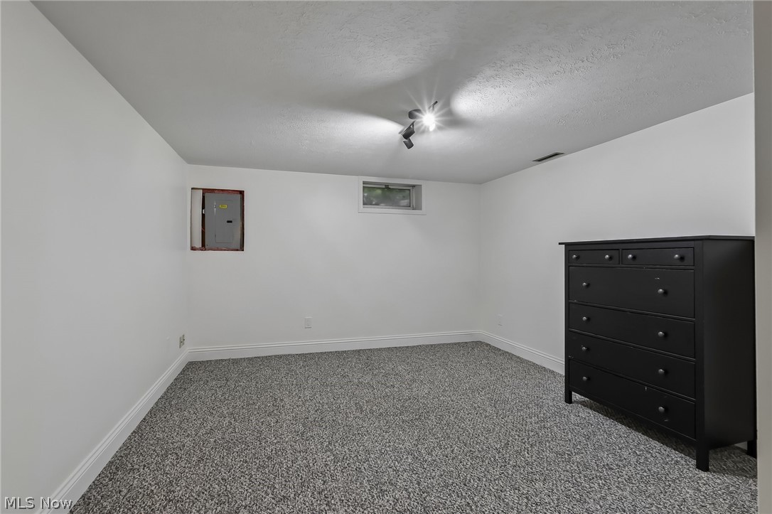 1304 State Road Wadsworth, OH 44281 - Photo 34 of 49