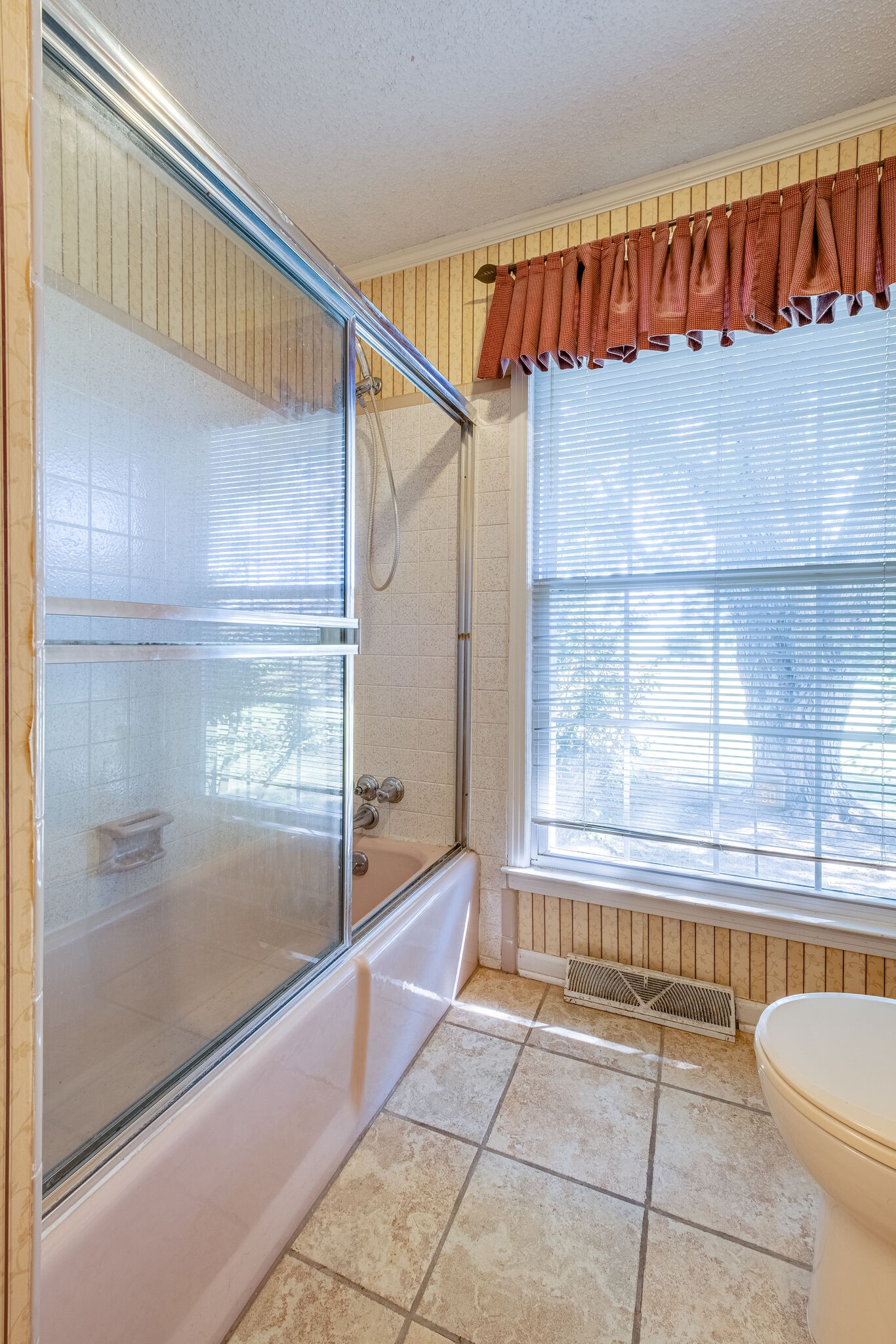 5025 Hickory Ridge Road Lebanon, TN 37087 - Photo 27 of 52 a bathroom with a bathtub and a shower